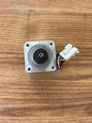 中国 アドバンス紙モーター OEM W410494 W410494-01 W410494-02 交換スペアパーツ ノリツゥー QSS3201 デジタルフォトミニラボ紙輸送モーターと互換性 サプライヤー