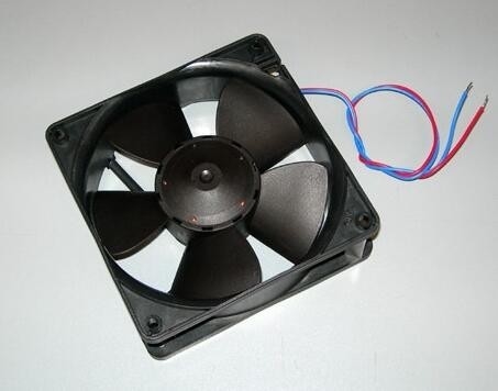 中国 NORITSU QSS2901 Minilab Spart Part Fan VENTILATORE 12X12 24VDC H 38MM X RI065 サプライヤー