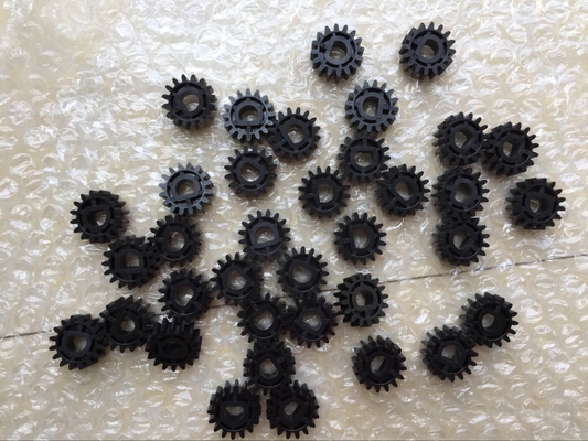 中国 327F1121646B 327F1121646富士330 340 350 355 370 390 500 550 570 Minilab Gear D16T サプライヤー