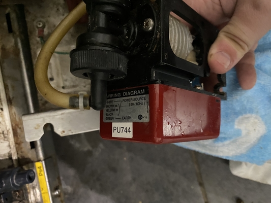 中国 富士は330 340 35 370 355のminilabのreplenisherポンプ133H0291D/133H0291使用した サプライヤー