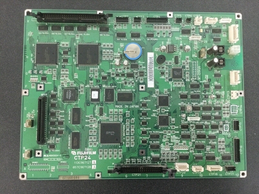 富士のフロンティアの340/330 Minilabの予備品板113C967127A/857C967128A CTP24は使用した サプライヤー