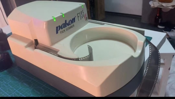 使用されたPakon 135のフィルム・スキャナ コダック35mm サプライヤー