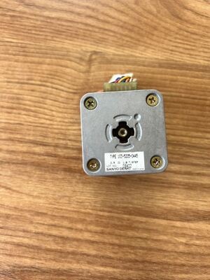 アドバンス紙モーター OEM W410494 W410494-01 W410494-02 交換スペアパーツ ノリツゥー QSS3201 デジタルフォトミニラボ紙輸送モーターと互換性 サプライヤー