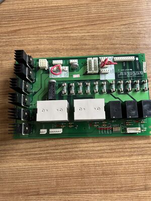 J390912 Noritsu 30xx 33xx ミニラボ用のメインリレーPCBボード - 完全にテストされた交換部品 サプライヤー