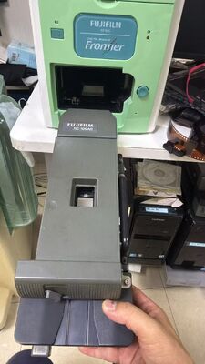 富士フイルム SP-500 フィルムスキャナー スタンドアロン MFC10AR スライドキャリア フルセット、プロフェッショナル 35mm スライド＆フィルムストリップ デジタル化スキャナー サプライヤー