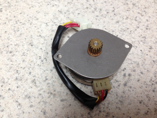 118G311003 Motor Fuji OEM New Minilab Part サプライヤー