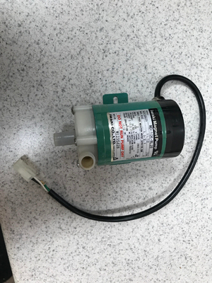133G03719富士Frontier Film Processor 363 Minilab Circulation Pump Iwaki MD10KNL28 OEM サプライヤー