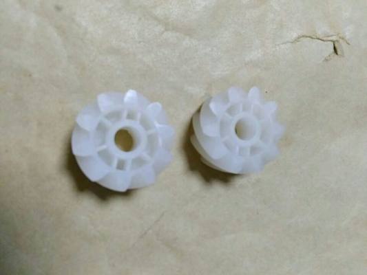 34B7499832 10.T.富士330/340/350/370/355のminilab GEAR HELICAL サプライヤー