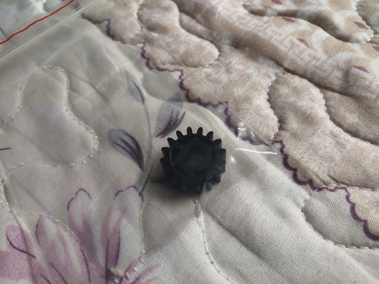 327F1121646B 327F1121646富士330 340 350 355 370 390 500 550 570 Minilab Gear D16T サプライヤー