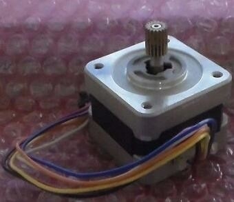 富士のフロンティアMINILAB 118C907137F 118C907137鳥取三洋電機DENKIのステップ・モータ103-546-5143 サプライヤー