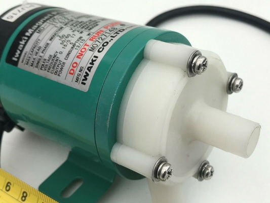 富士のフロンティアのMinilabの予備品のIwakiの磁気ポンプMD-10K NL27 100ボルトAC PU715 サプライヤー