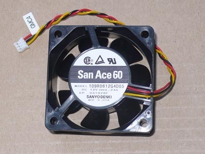 富士のフロンティア550/570のMinilabの予備品6x6x2,5 cmのための19C1058390 19C1058390Aファン12 V DC サプライヤー